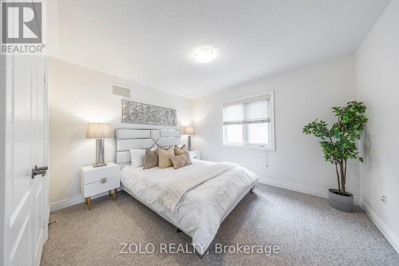 11 John Davis Gate, Whitchurch-Stouffville, Ontario  L4A 1V5 - Photo 23 - N12451155
