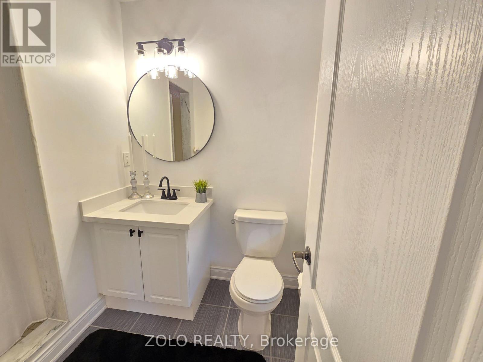 11 John Davis Gate, Whitchurch-Stouffville, Ontario  L4A 1V5 - Photo 29 - N12451155