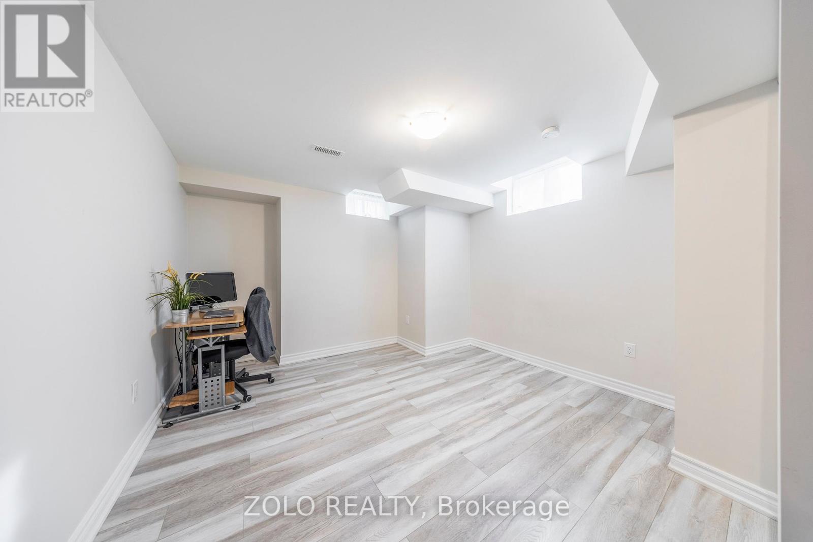 11 John Davis Gate, Whitchurch-Stouffville, Ontario  L4A 1V5 - Photo 35 - N12451155