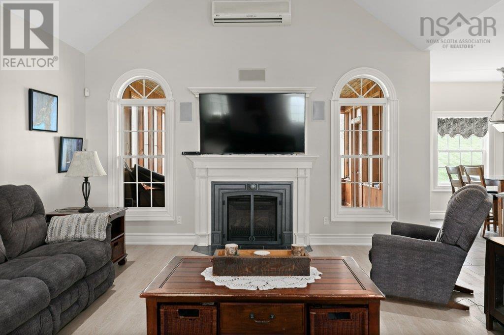 1578 Cooks Brook Road, Cooks Brook, Nova Scotia  B0N 2H0 - Photo 9 - 202524850