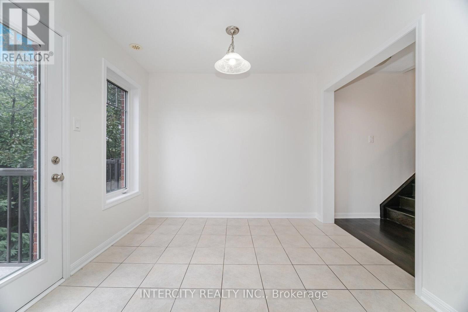 36 - 6020 Derry Road, Milton, Ontario  L9T 8L6 - Photo 17 - W12448178