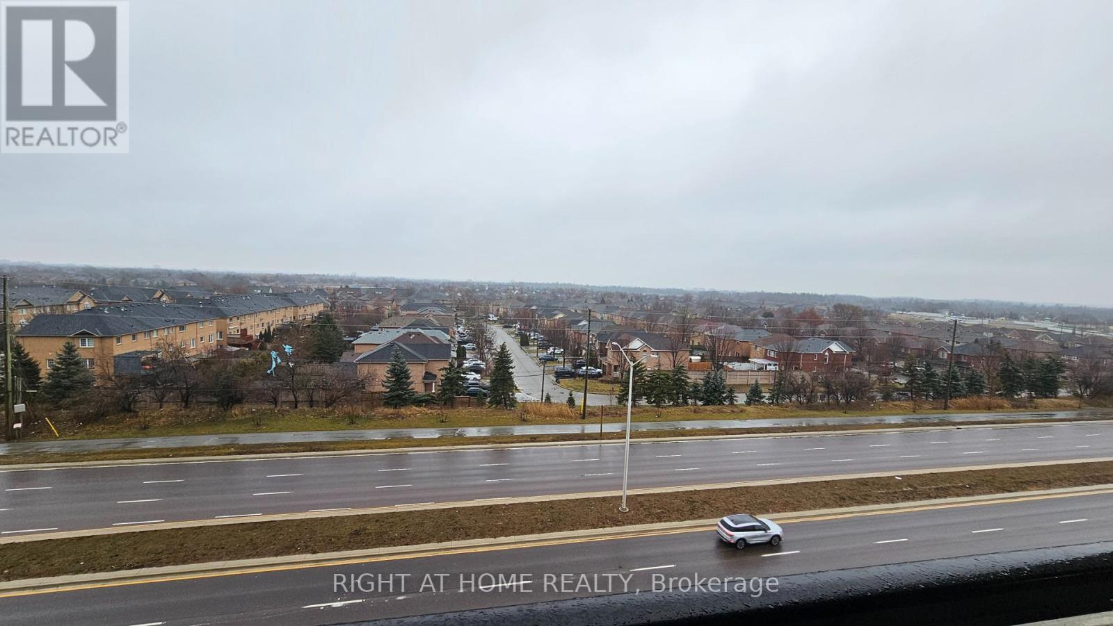 530 - 405 Dundas Street W, Oakville, Ontario  L6M 5P9 - Photo 26 - W12451156