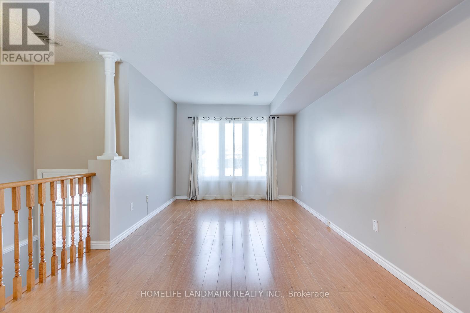 123 - 1050 Bristol Road W, Mississauga, Ontario  L5V 2E8 - Photo 3 - W12451166
