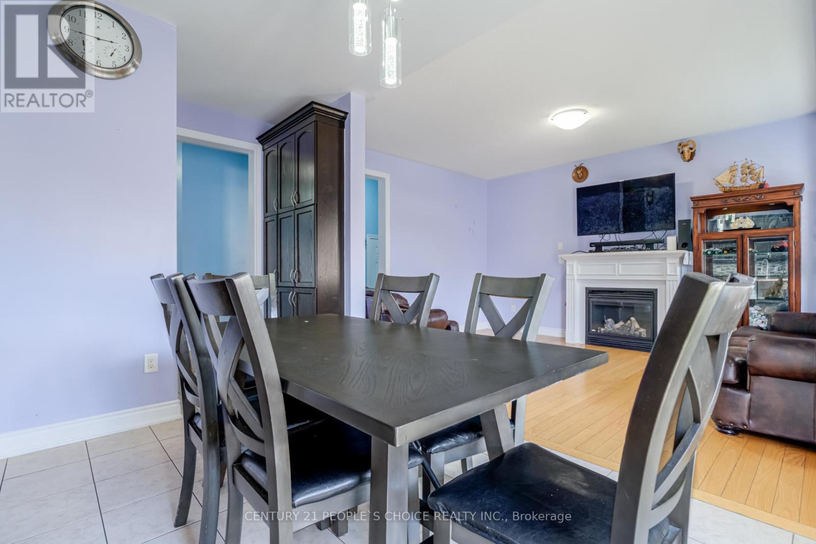 89  Education Road, Brampton, Ontario  L6P 3W3 - Photo 10 - W12451186