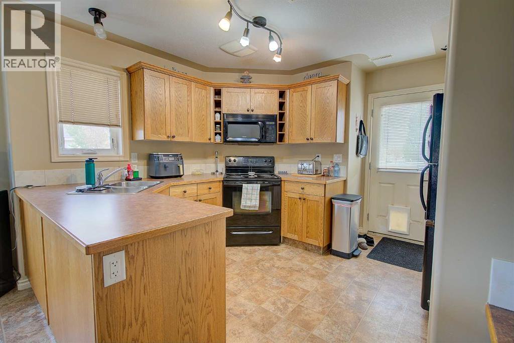 134 Stephenson Crescent, Red Deer, Alberta  T4L 0L6 - Photo 13 - A2262343