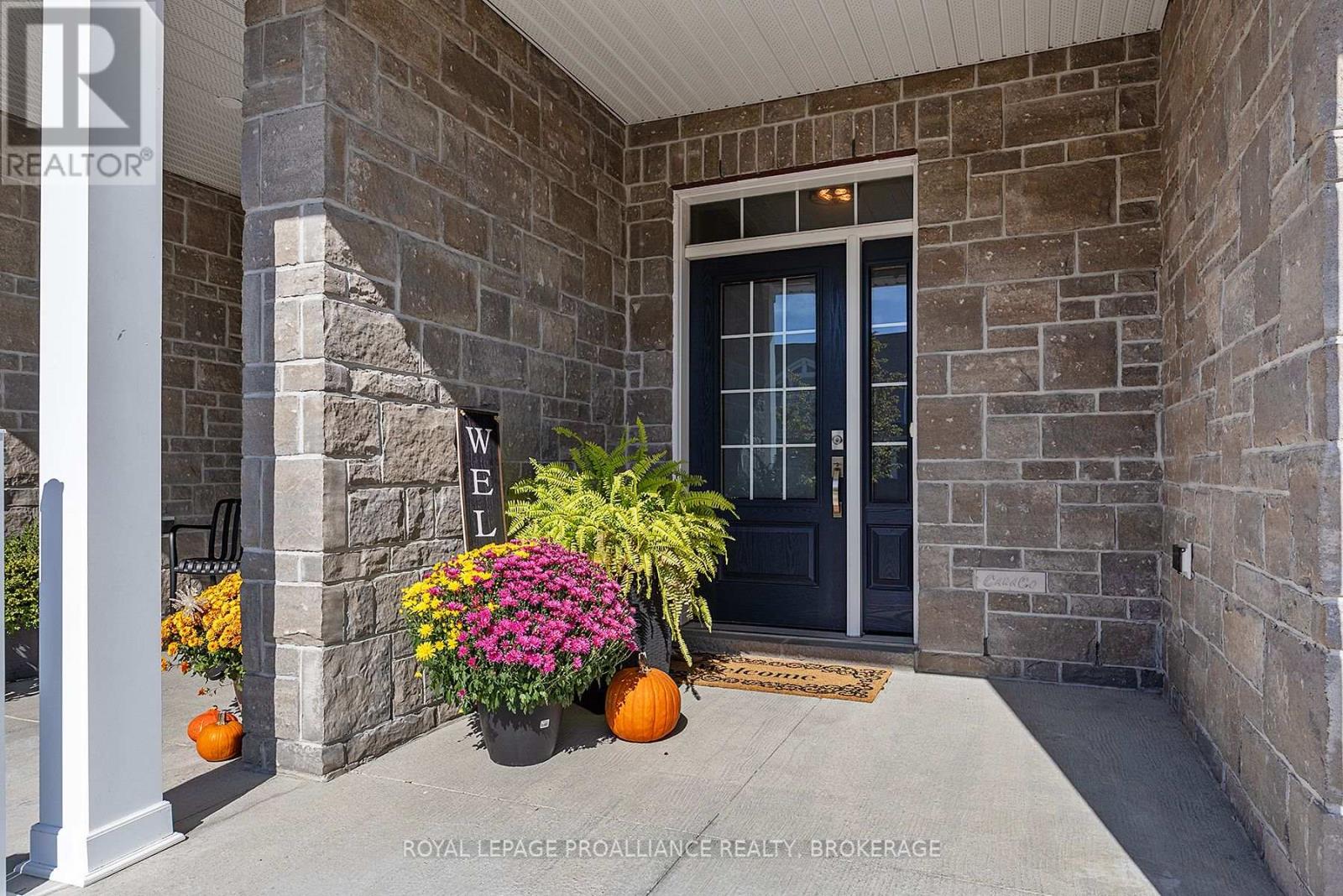 1550 Davenport Crescent, Kingston, Ontario  K7P 0M6 - Photo 3 - X12451242