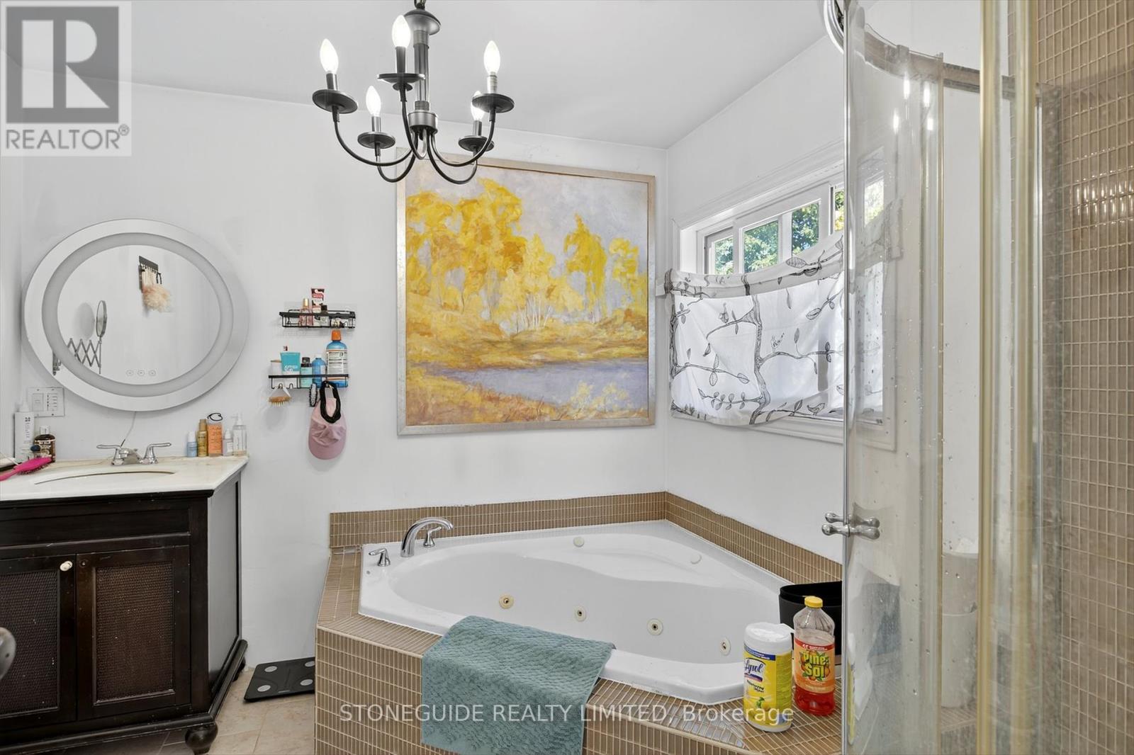 122 Fradette Avenue, Peterborough, Ontario  K9J 1T5 - Photo 21 - X12451245