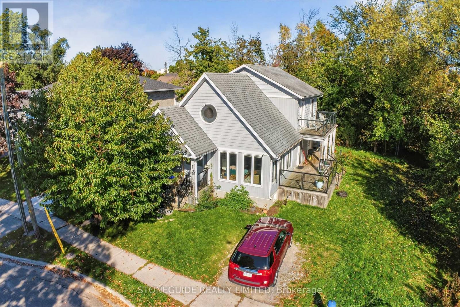 122 Fradette Avenue, Peterborough, Ontario  K9J 1T5 - Photo 3 - X12451245
