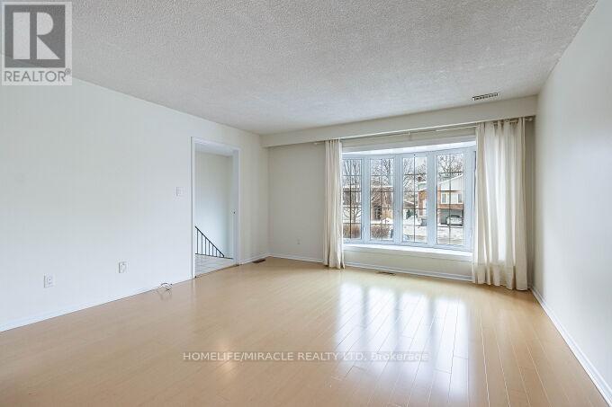 2868 Windjammer Road, Mississauga, Ontario  L5L 1T7 - Photo 17 - W12420696