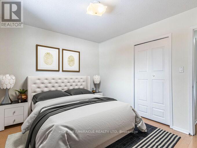2868 Windjammer Road, Mississauga, Ontario  L5L 1T7 - Photo 20 - W12420696