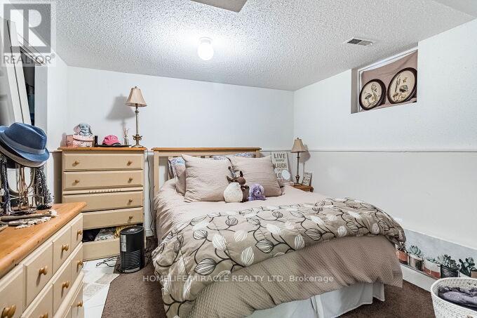 2868 Windjammer Road, Mississauga, Ontario  L5L 1T7 - Photo 44 - W12420696