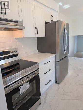 2868 Windjammer Road, Mississauga, Ontario  L5L 1T7 - Photo 6 - W12420696
