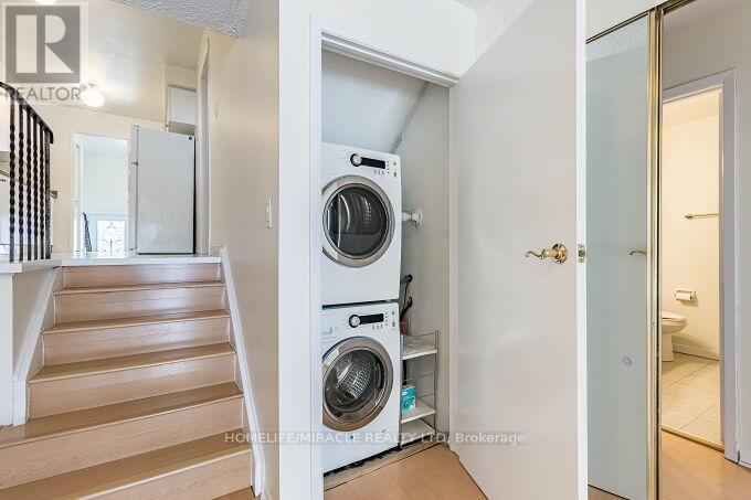 2868 Windjammer Road, Mississauga, Ontario  L5L 1T7 - Photo 34 - W12420696
