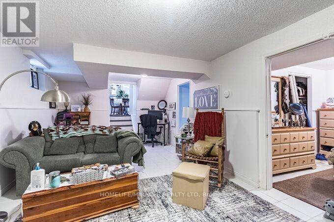 2868 Windjammer Road, Mississauga, Ontario  L5L 1T7 - Photo 43 - W12420696