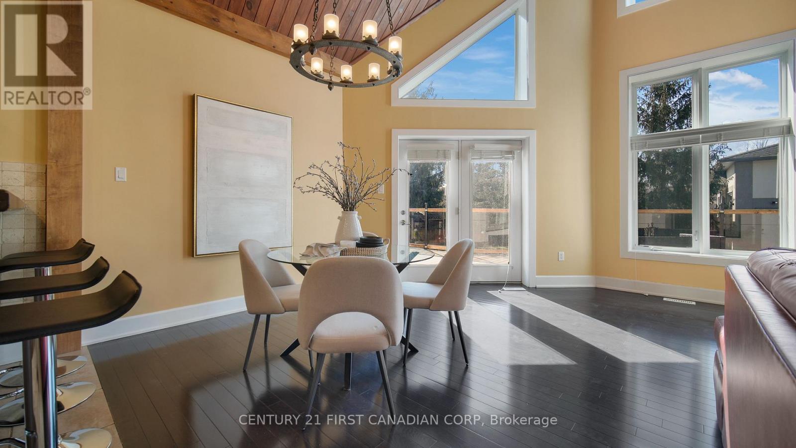 1659 Hamilton Road, London South (South U), Ontario  N6M 1G5 - Photo 11 - X12451240