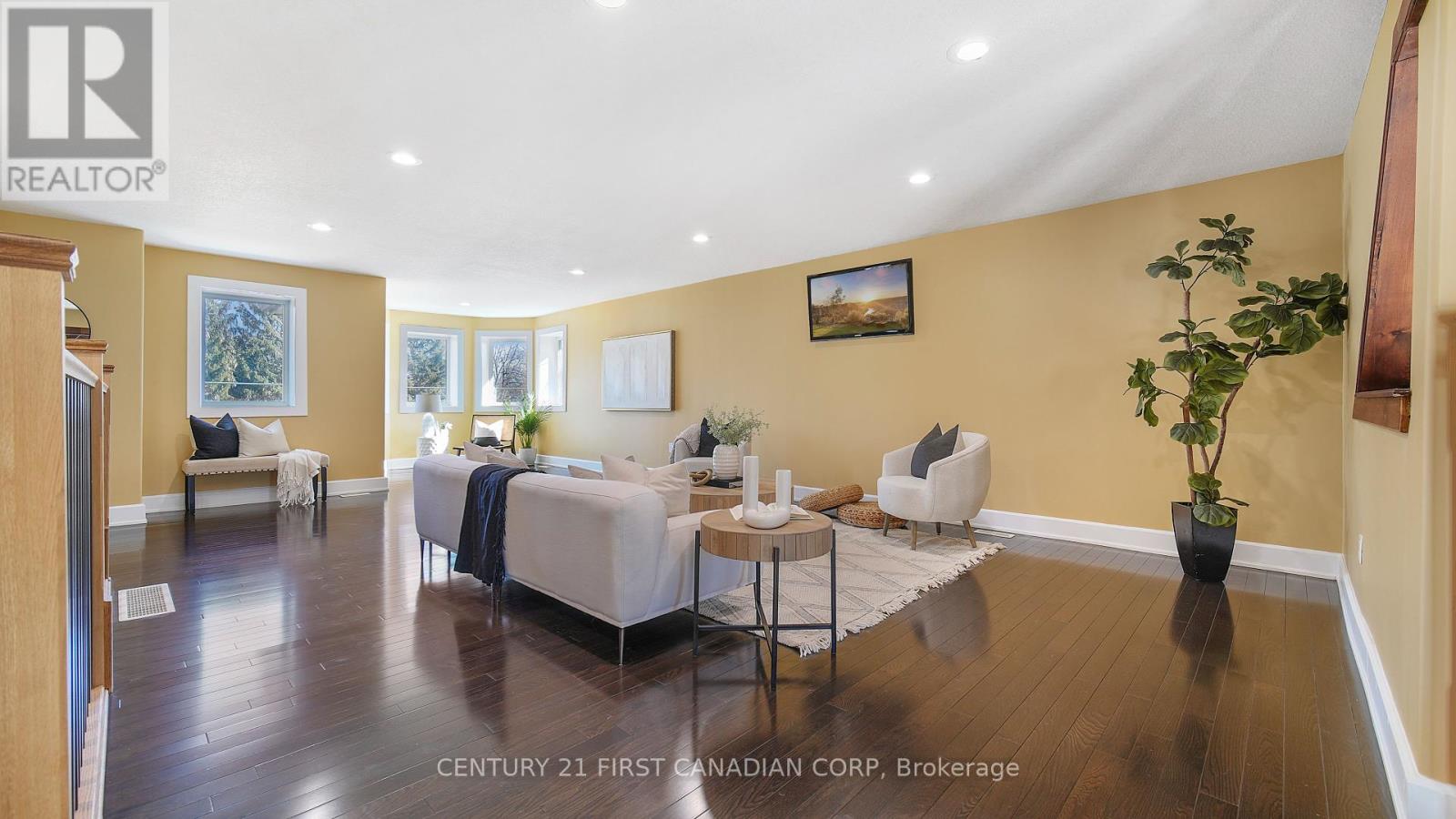 1659 Hamilton Road, London South (South U), Ontario  N6M 1G5 - Photo 27 - X12451240