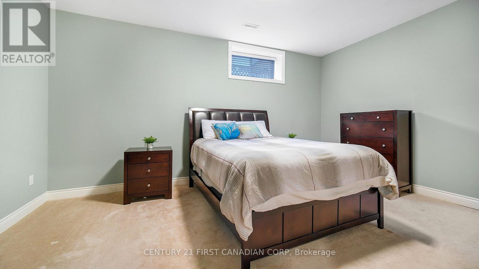 1659 Hamilton Road, London South (South U), Ontario  N6M 1G5 - Photo 38 - X12451240