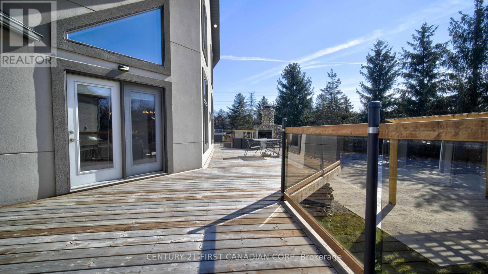 1659 Hamilton Road, London South (South U), Ontario  N6M 1G5 - Photo 45 - X12451240