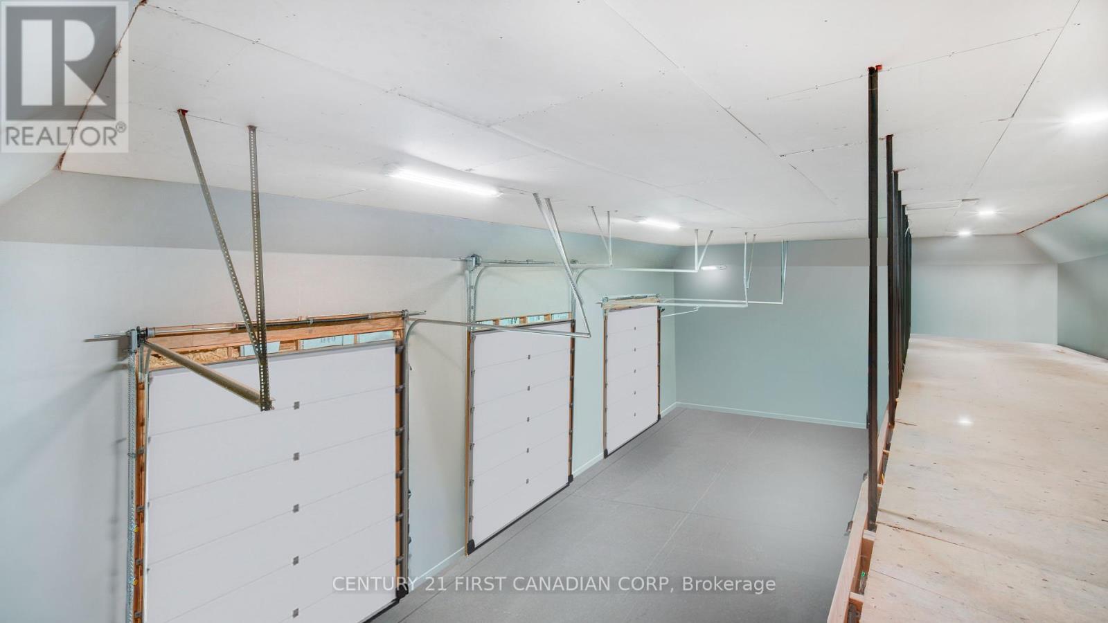 1659 Hamilton Road, London South (South U), Ontario  N6M 1G5 - Photo 46 - X12451240