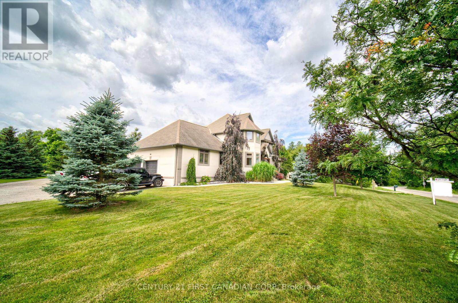 1659 Hamilton Road, London South (South U), Ontario  N6M 1G5 - Photo 50 - X12451240