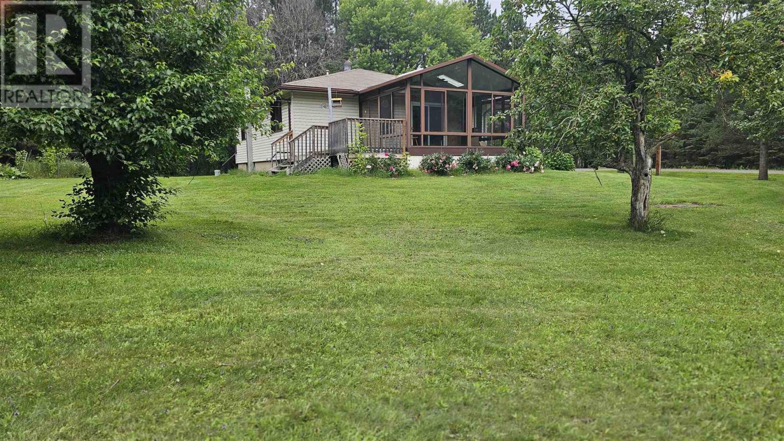 319 Fisher Rd, Thunder Bay, Ontario  P7G 2J1 - Photo 12 - TB252163