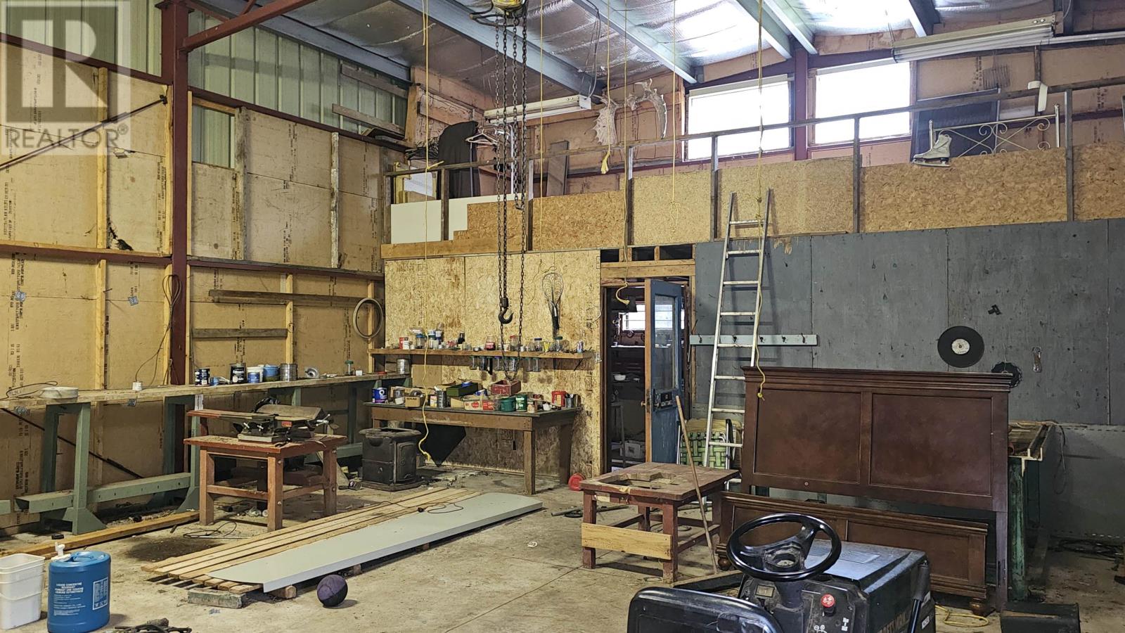 319 Fisher Rd, Thunder Bay, Ontario  P7G 2J1 - Photo 18 - TB252163