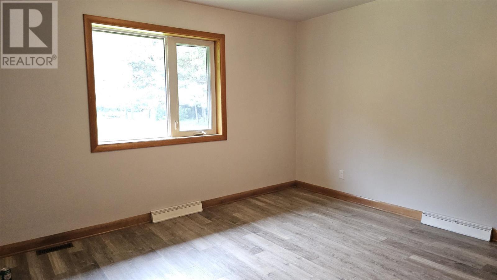 319 Fisher Rd, Thunder Bay, Ontario  P7G 2J1 - Photo 7 - TB252163