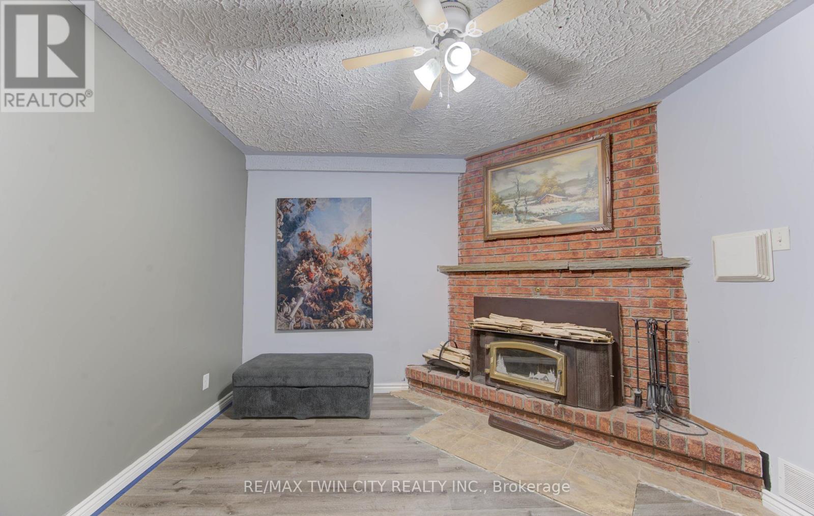 320 Country Hill Drive, Kitchener, Ontario  N2E 2C2 - Photo 31 - X12451164