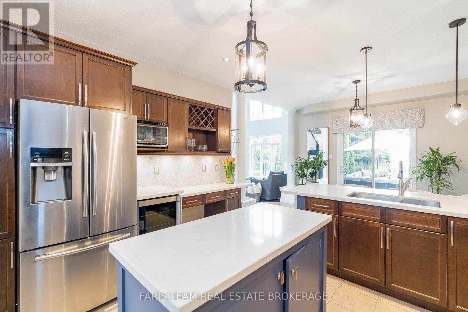 6 Somerville Crescent, Mulmur, Ontario  L0N 1M0 - Photo 11 - X12451178