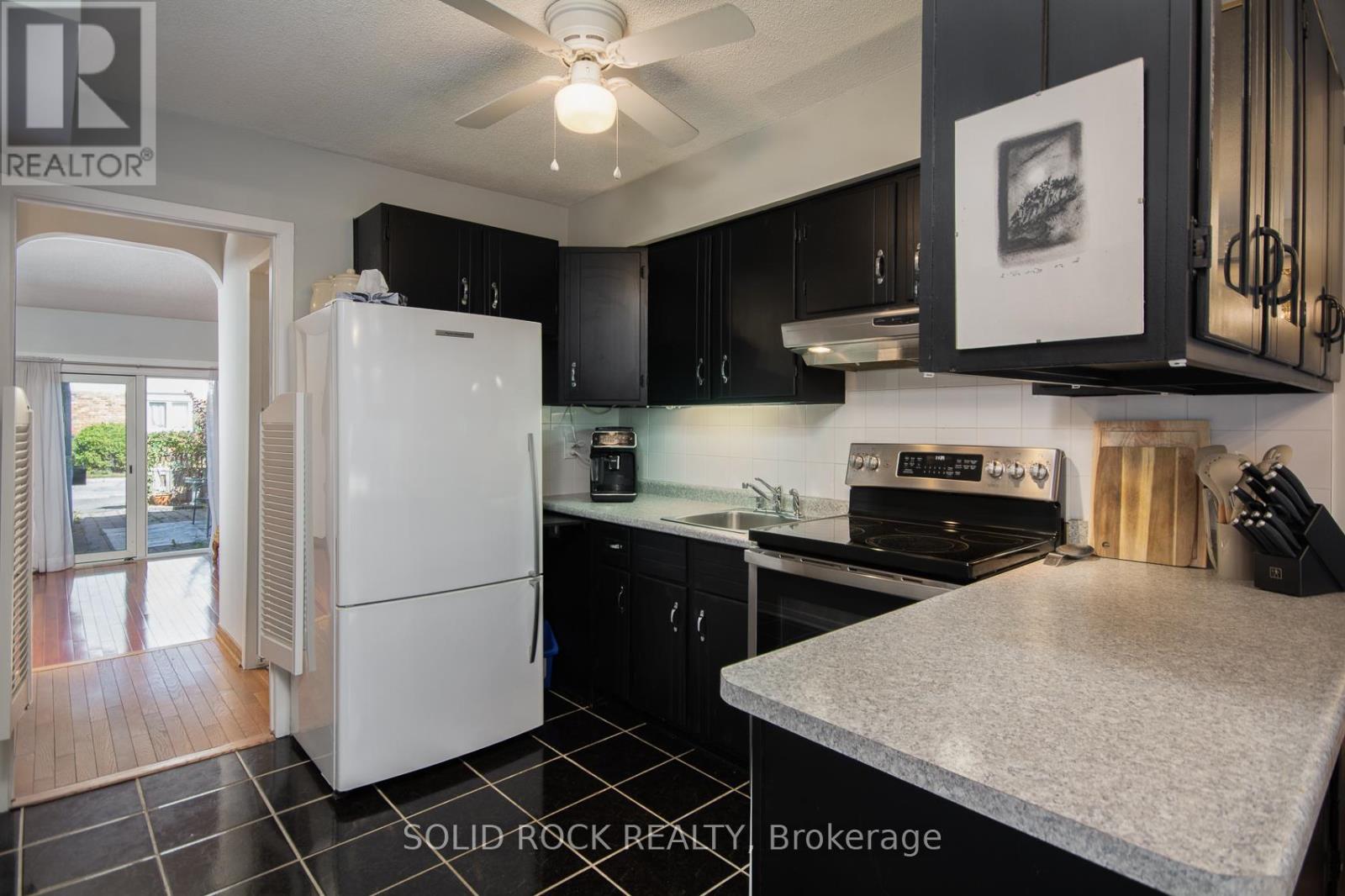 3 - 63 Ramsgate Private, Ottawa, Ontario  K1V 8M4 - Photo 20 - X12451222