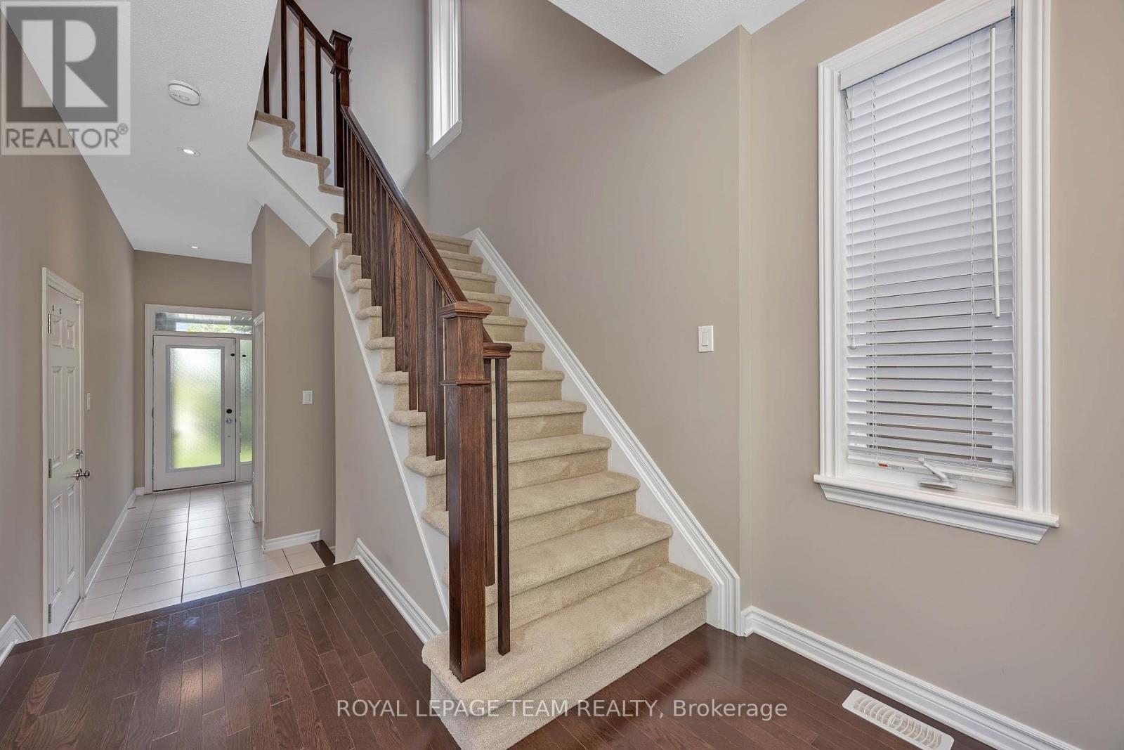 880 Fletcher Circle, Ottawa, Ontario  K2T 0B8 - Photo 16 - X12451253