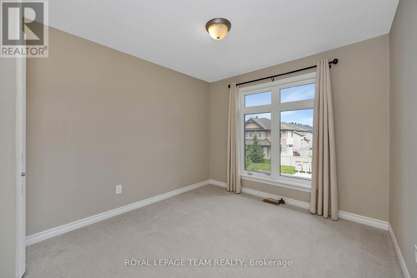 880 Fletcher Circle, Ottawa, Ontario  K2T 0B8 - Photo 26 - X12451253