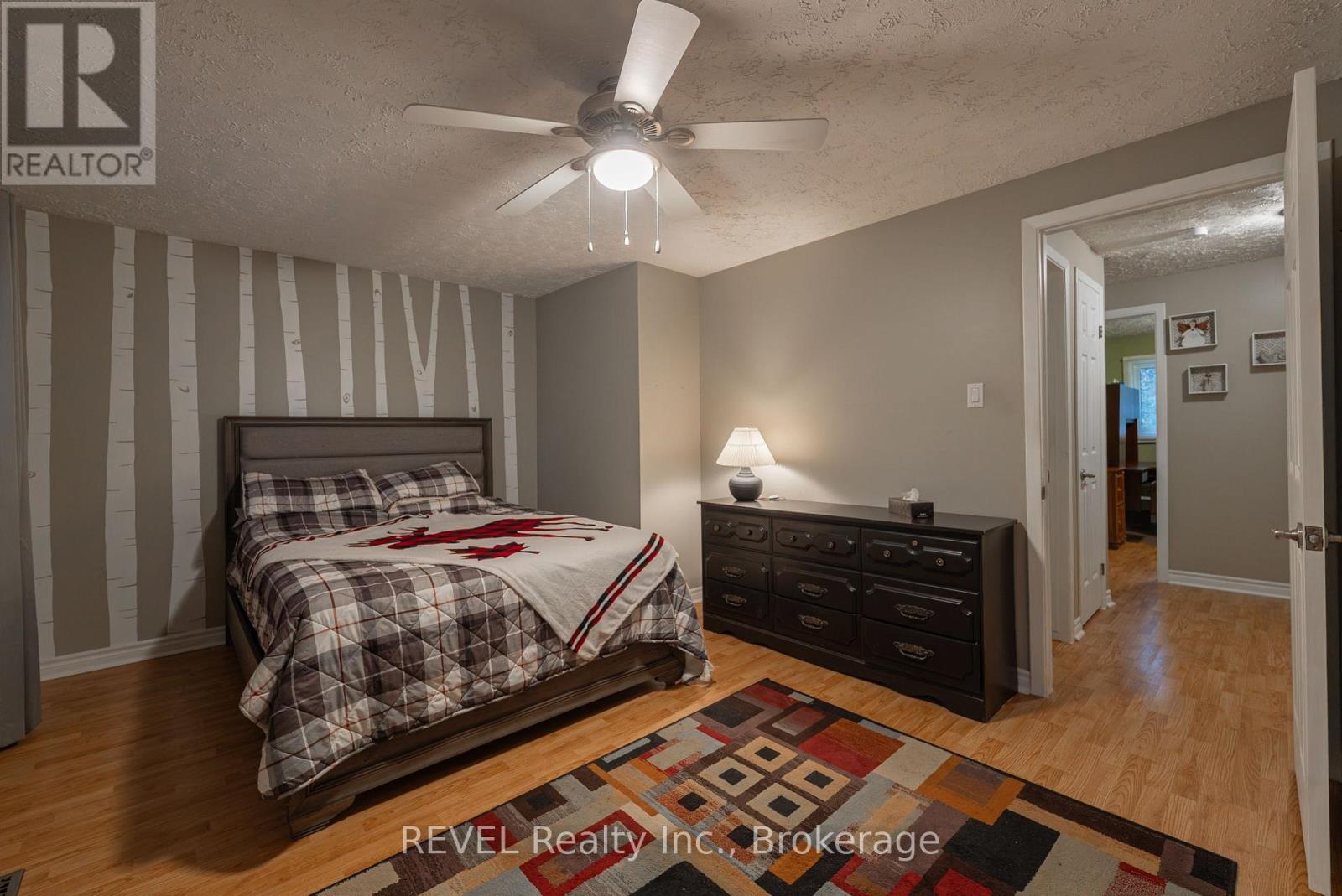 113 - 185 Denistoun Street, Welland, Ontario  L3C 6J6 - Photo 12 - X12451247