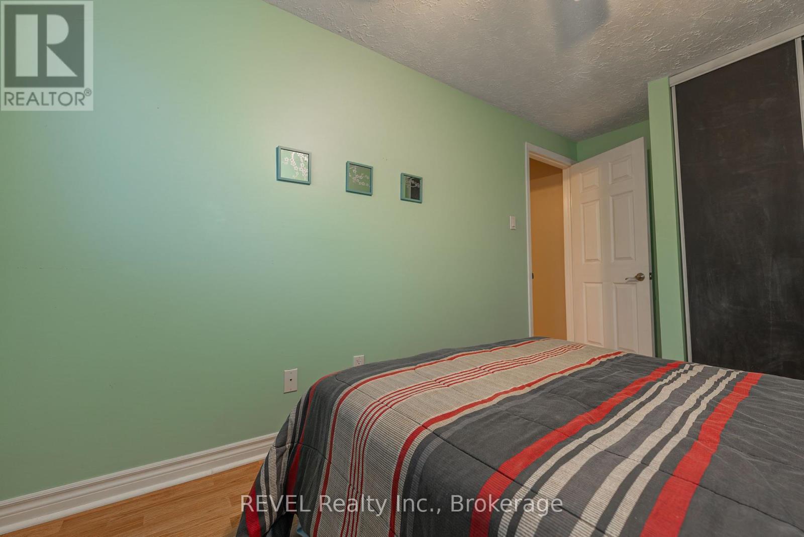 113 - 185 Denistoun Street, Welland, Ontario  L3C 6J6 - Photo 16 - X12451247