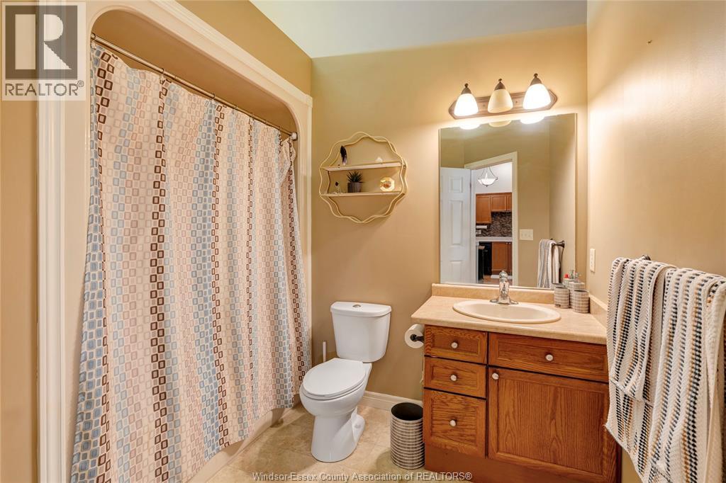 42 Golfview, Kingsville, Ontario  N9Y 4E3 - Photo 15 - 25025618