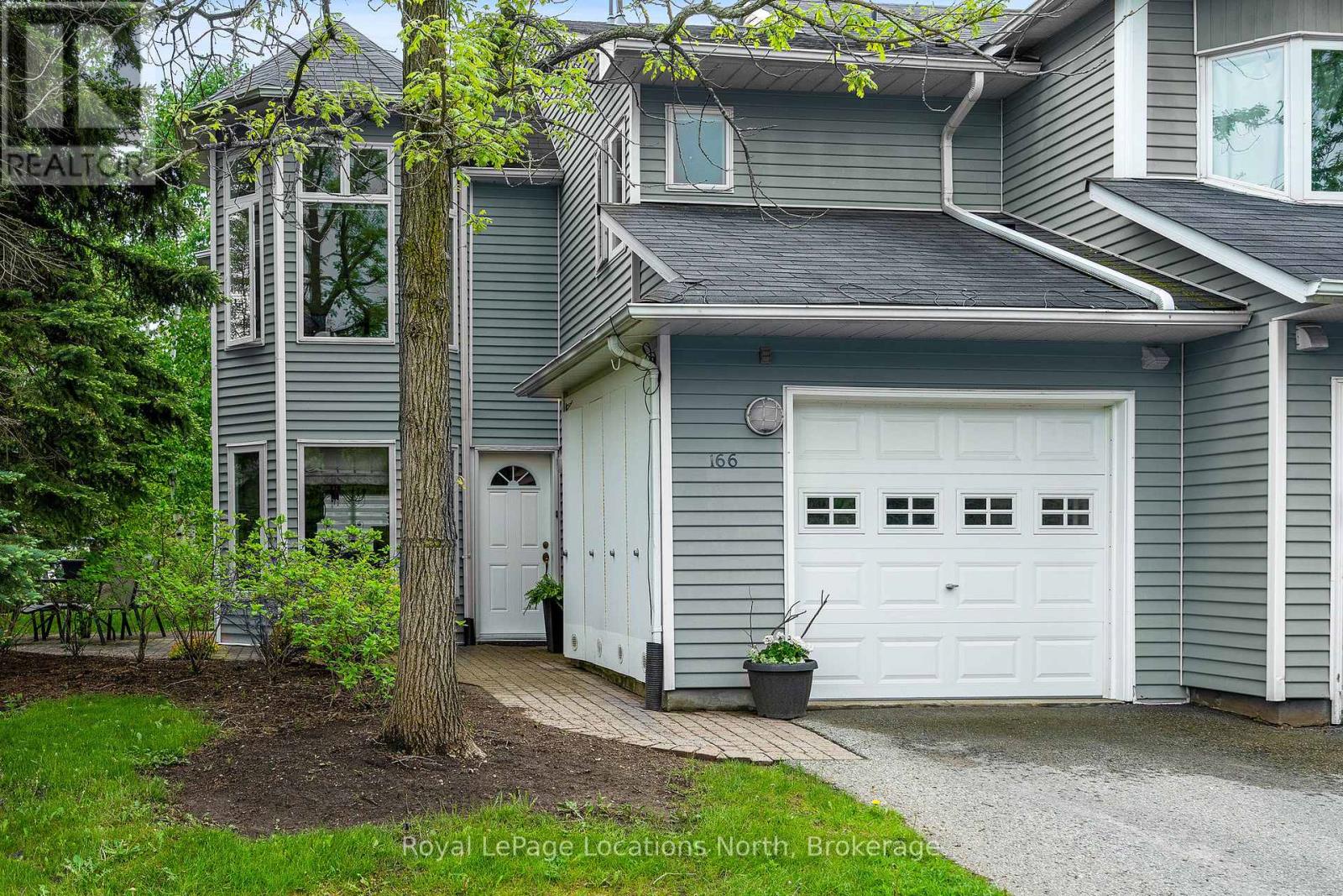 166 FAIRWAY CRESCENT, Collingwood, Ontario