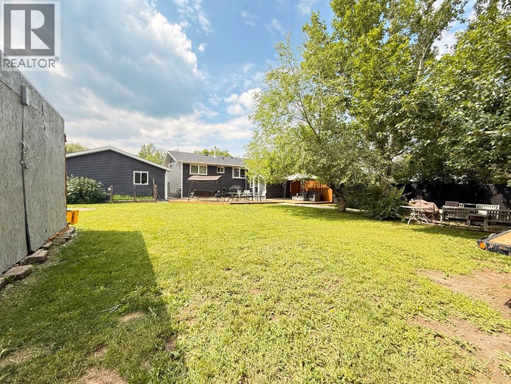 213 3 Street W, Lashburn, Saskatchewan  S0M 1H0 - Photo 36 - A2237353