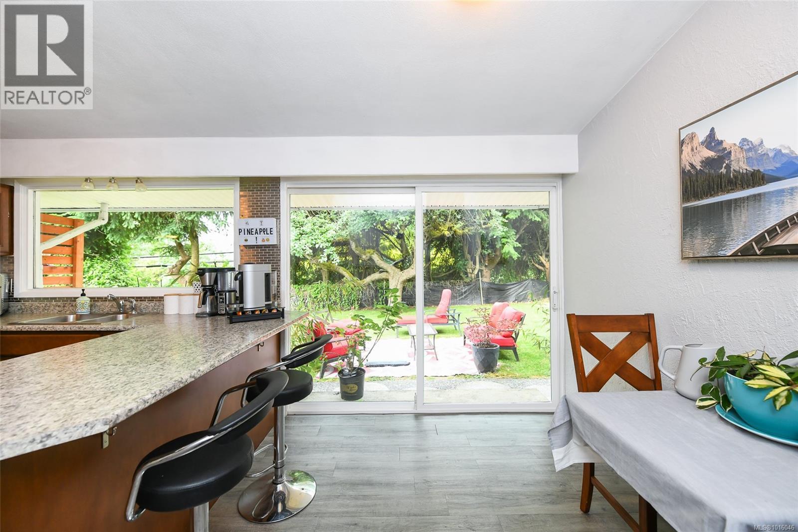 4740 Island Hwy N, Courtenay, British Columbia  V9N 5Y7 - Photo 10 - 1016046