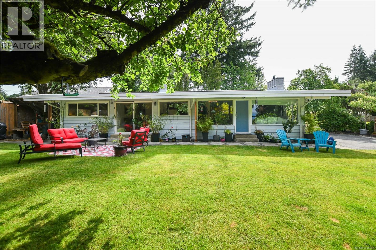 4740 Island Hwy N, Courtenay, British Columbia  V9N 5Y7 - Photo 29 - 1016046