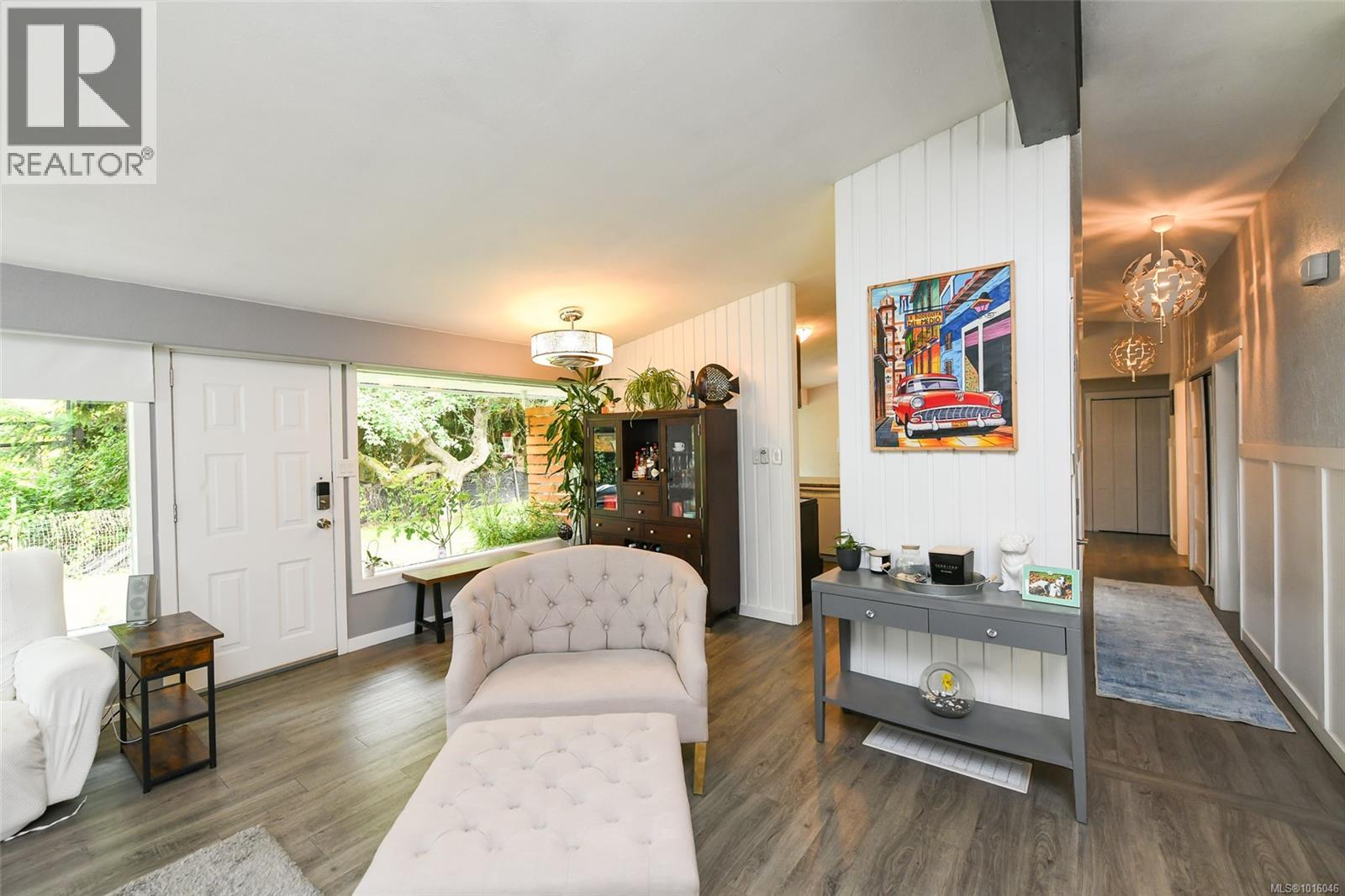 4740 Island Hwy N, Courtenay, British Columbia  V9N 5Y7 - Photo 4 - 1016046