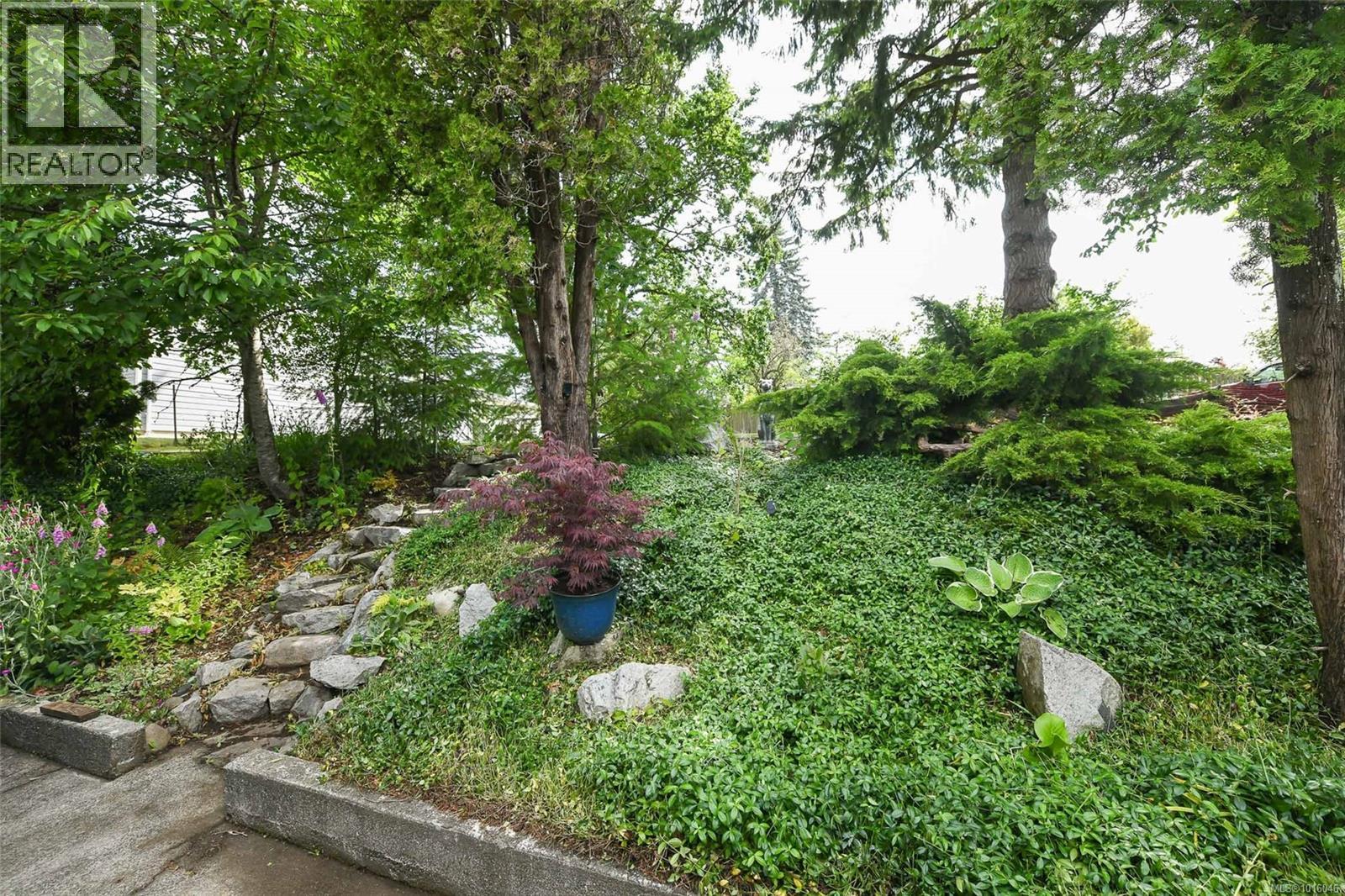 4740 Island Hwy N, Courtenay, British Columbia  V9N 5Y7 - Photo 42 - 1016046