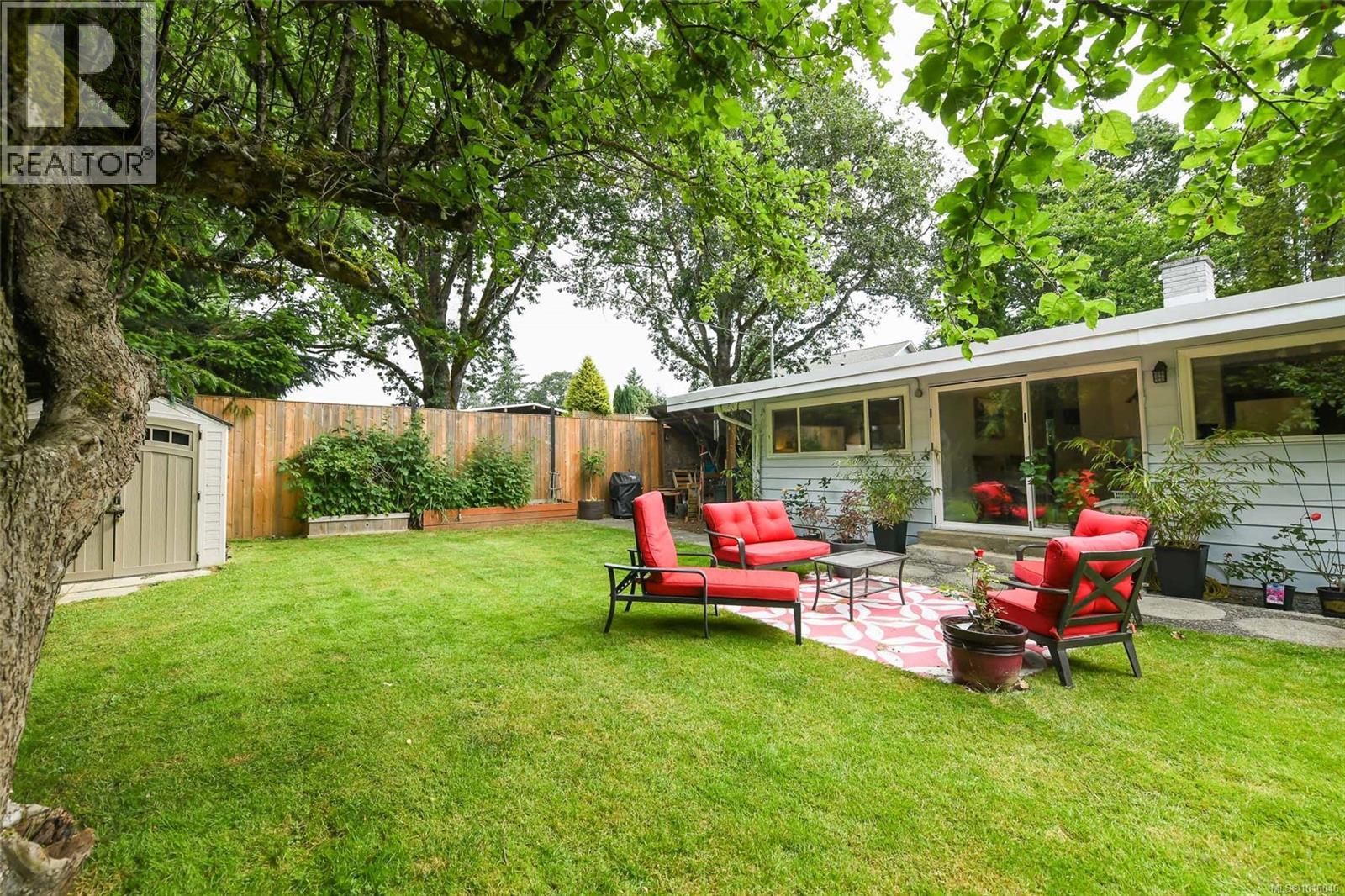4740 Island Hwy N, Courtenay, British Columbia  V9N 5Y7 - Photo 46 - 1016046