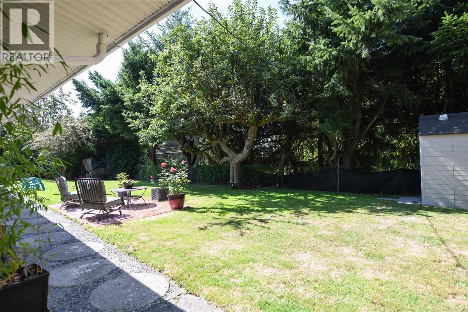 4740 Island Hwy N, Courtenay, British Columbia  V9N 5Y7 - Photo 51 - 1016046