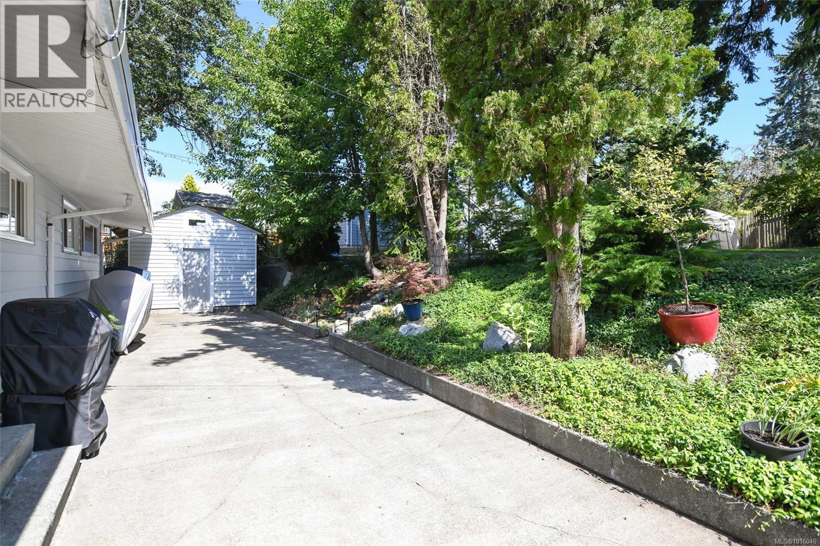 4740 Island Hwy N, Courtenay, British Columbia  V9N 5Y7 - Photo 53 - 1016046