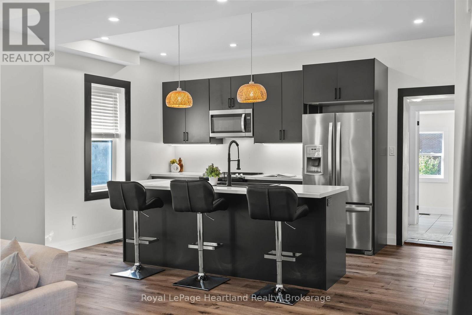 15 Queen Street E, Minto, Ontario  N0G 1M0 - Photo 13 - X12451243