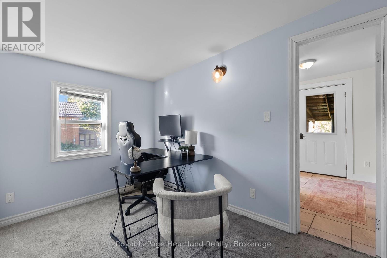 15 Queen Street E, Minto, Ontario  N0G 1M0 - Photo 23 - X12451243