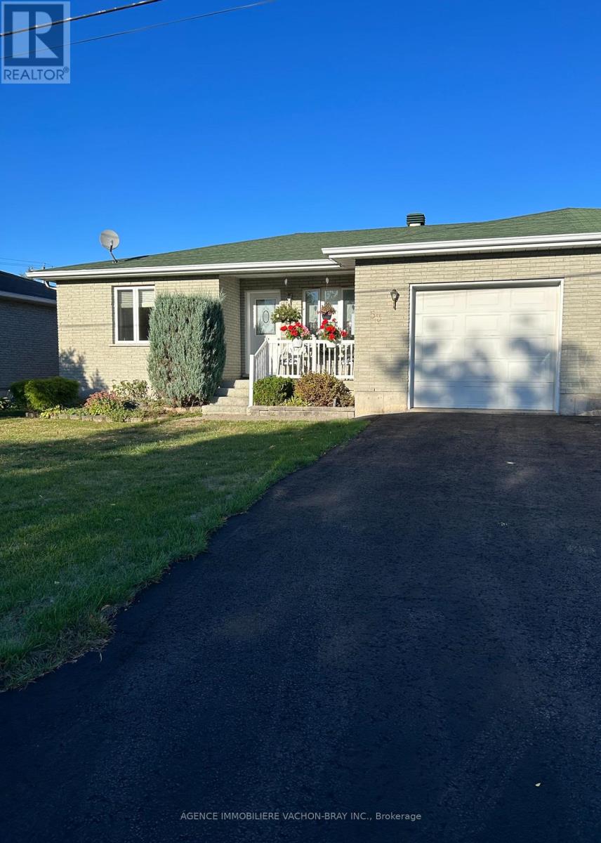 53 SANDFIELD AVENUE N, North Glengarry, Ontario
