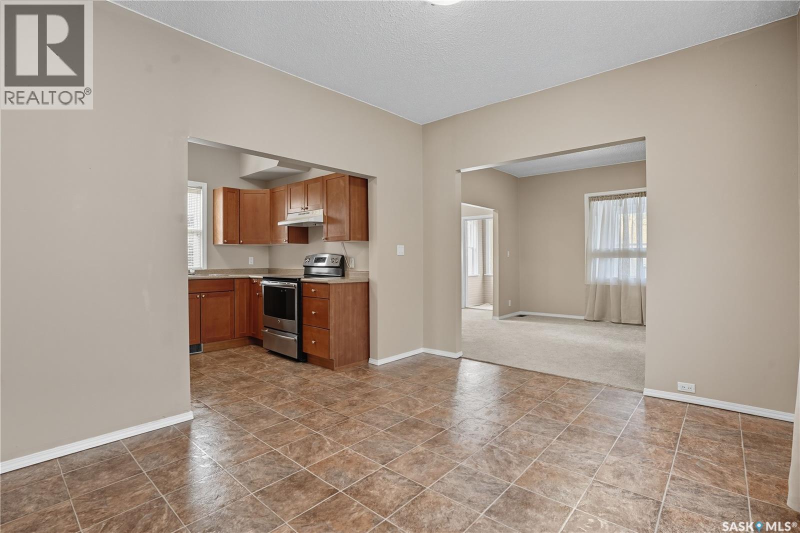 1511 15th Avenue, Regina, Saskatchewan  S4P 0Z4 - Photo 10 - SK020282