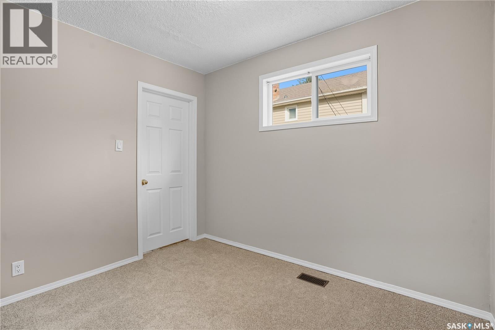1511 15th Avenue, Regina, Saskatchewan  S4P 0Z4 - Photo 14 - SK020282