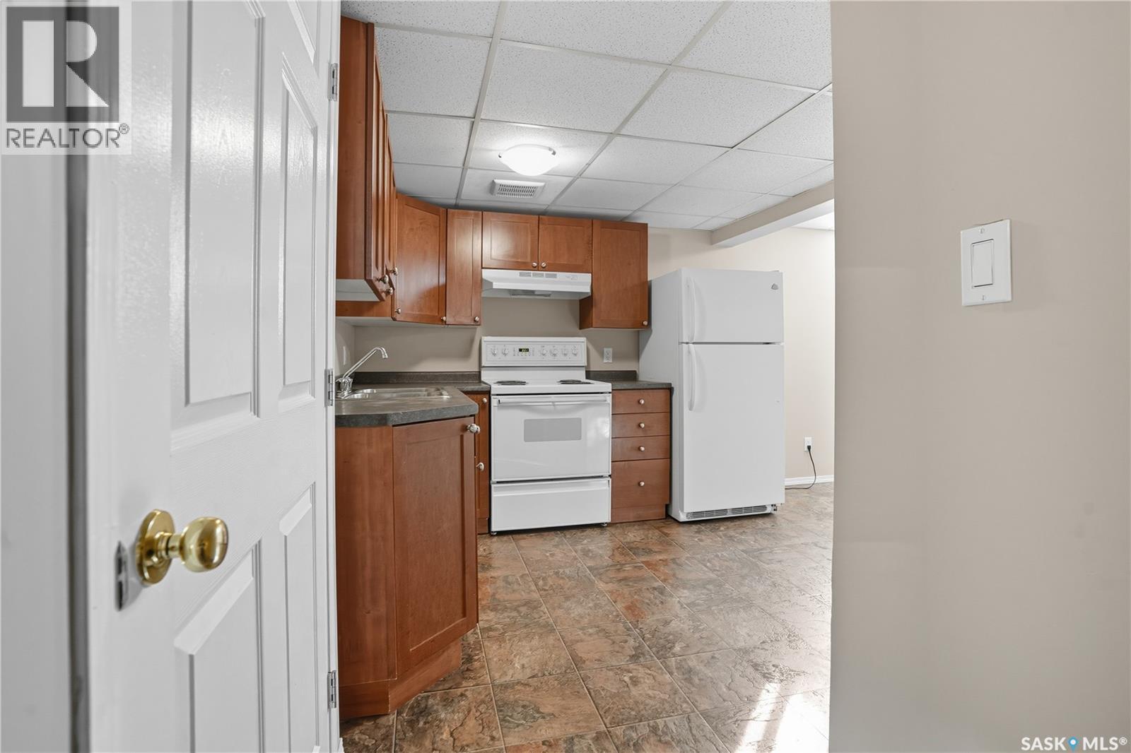 1511 15th Avenue, Regina, Saskatchewan  S4P 0Z4 - Photo 23 - SK020282